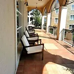 Apartment студио черноморски залив атия