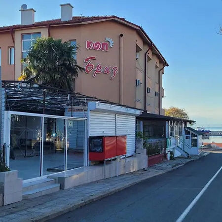 кооп бриз Hotel