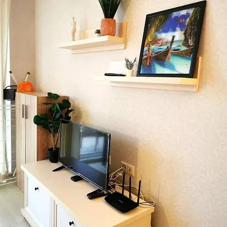 студио черноморски залив атия